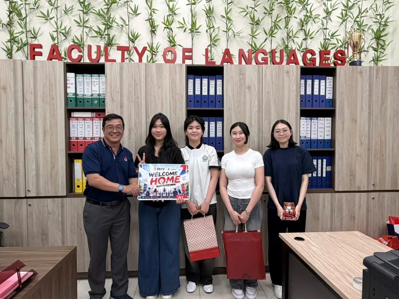 DHV - Trường Đại Học Hùng Vương TPHCM