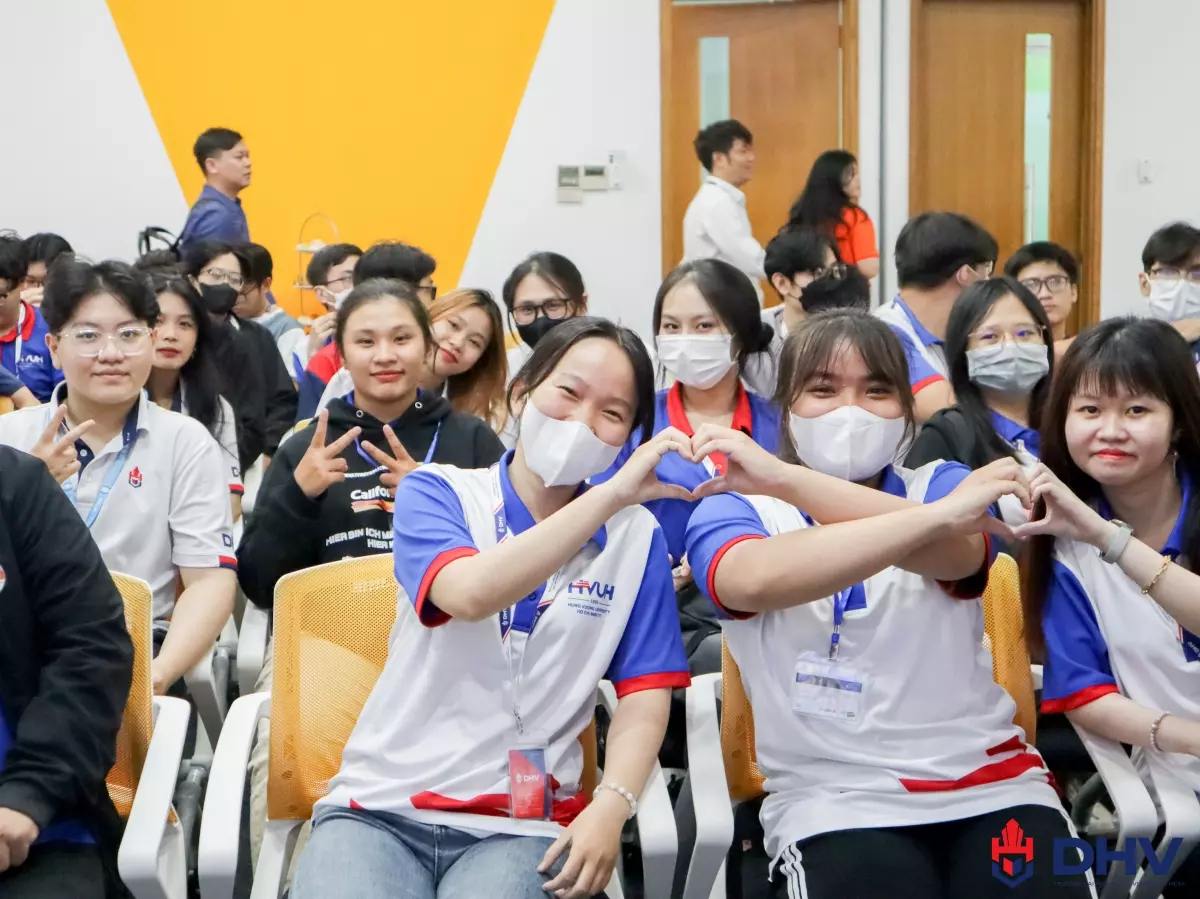 DHV - Trường Đại Học Hùng Vương TPHCM
