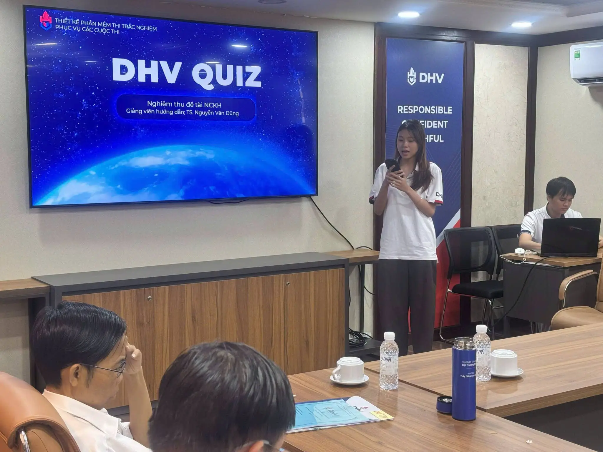 DHV - Trường Đại Học Hùng Vương TPHCM