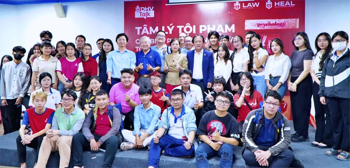 DHV - Trường Đại Học Hùng Vương TPHCM