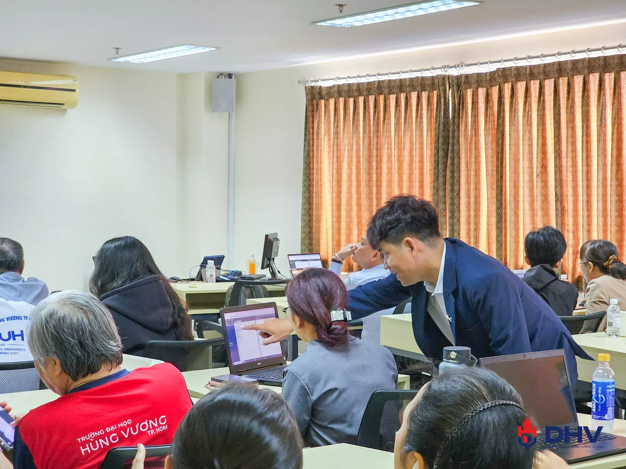 DHV - Trường Đại Học Hùng Vương TPHCM
