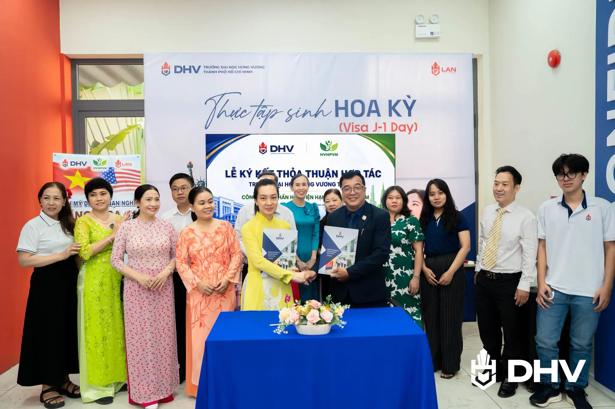 DHV - Trường Đại Học Hùng Vương TPHCM