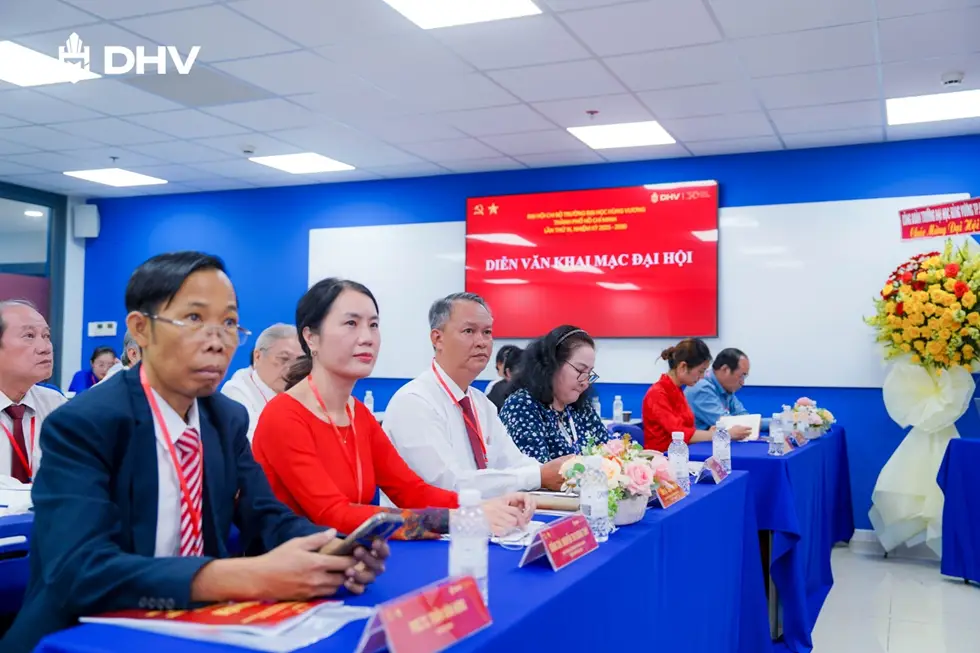 DHV - Trường Đại Học Hùng Vương TPHCM