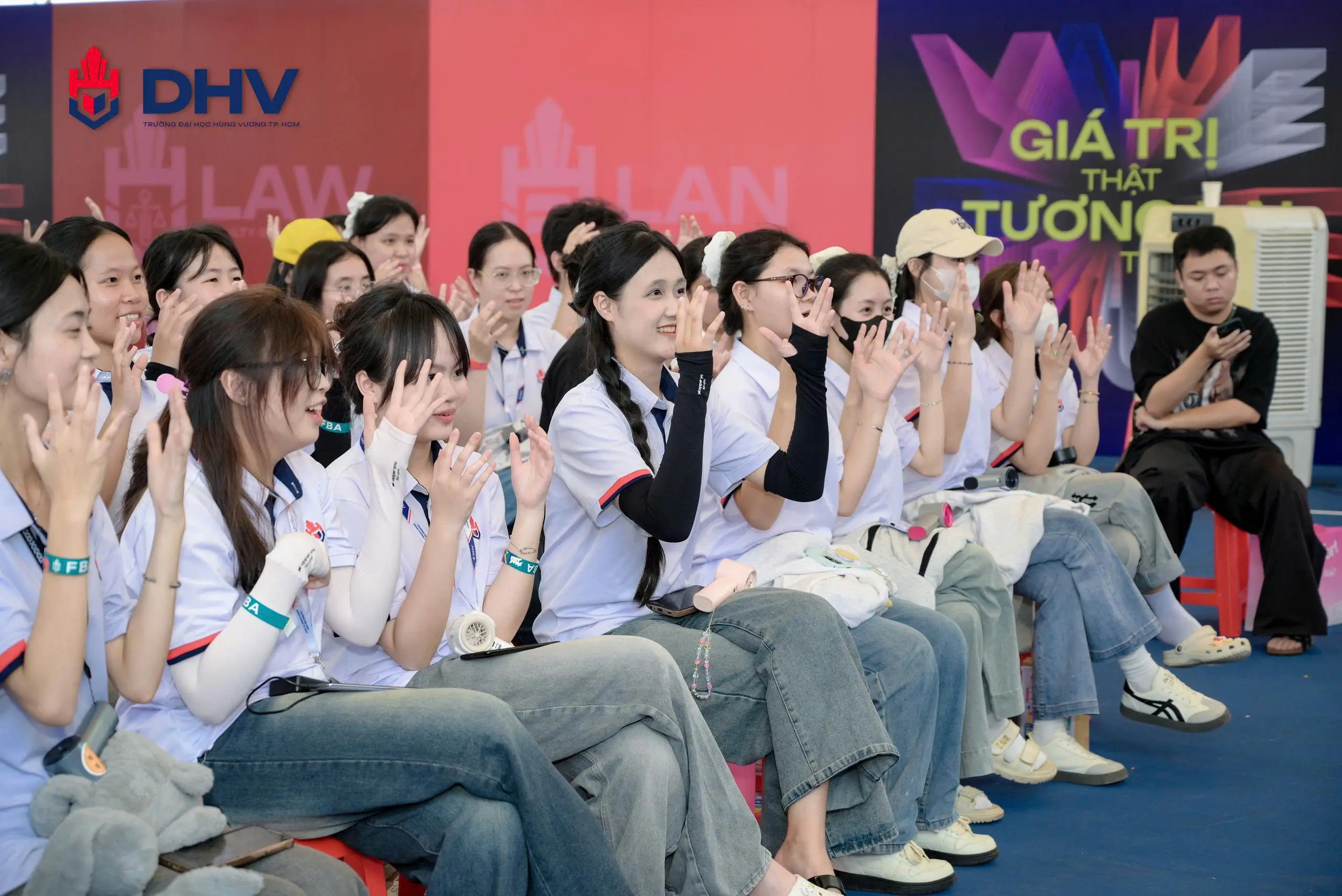 DHV - Trường Đại Học Hùng Vương TPHCM