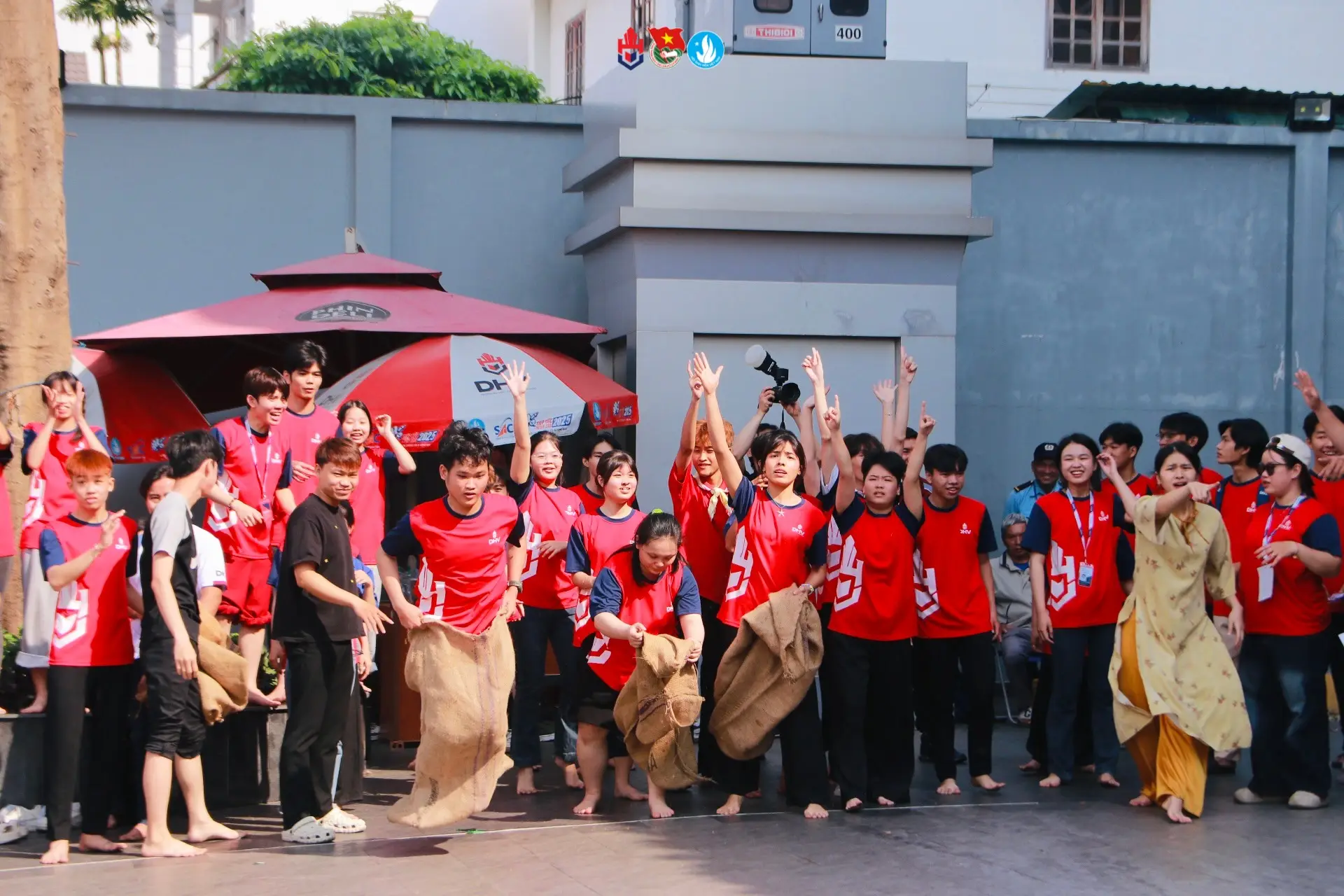 DHV - Trường Đại Học Hùng Vương TPHCM