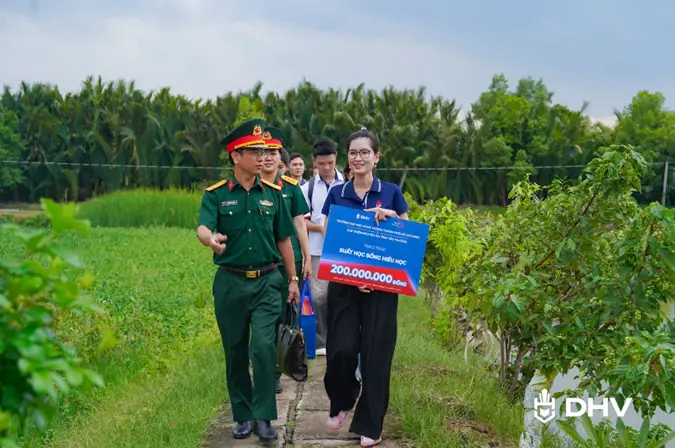 DHV - Trường Đại Học Hùng Vương TPHCM