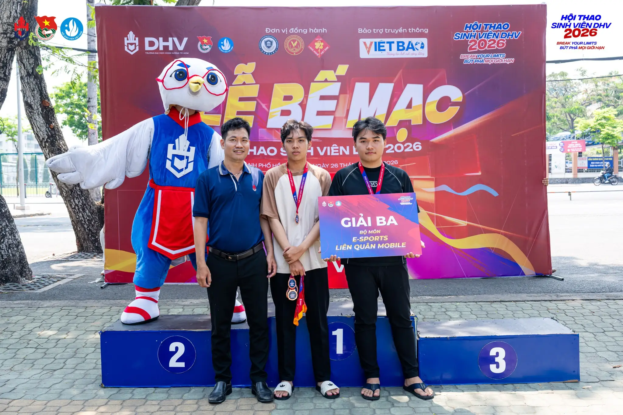 DHV - Trường Đại Học Hùng Vương TPHCM