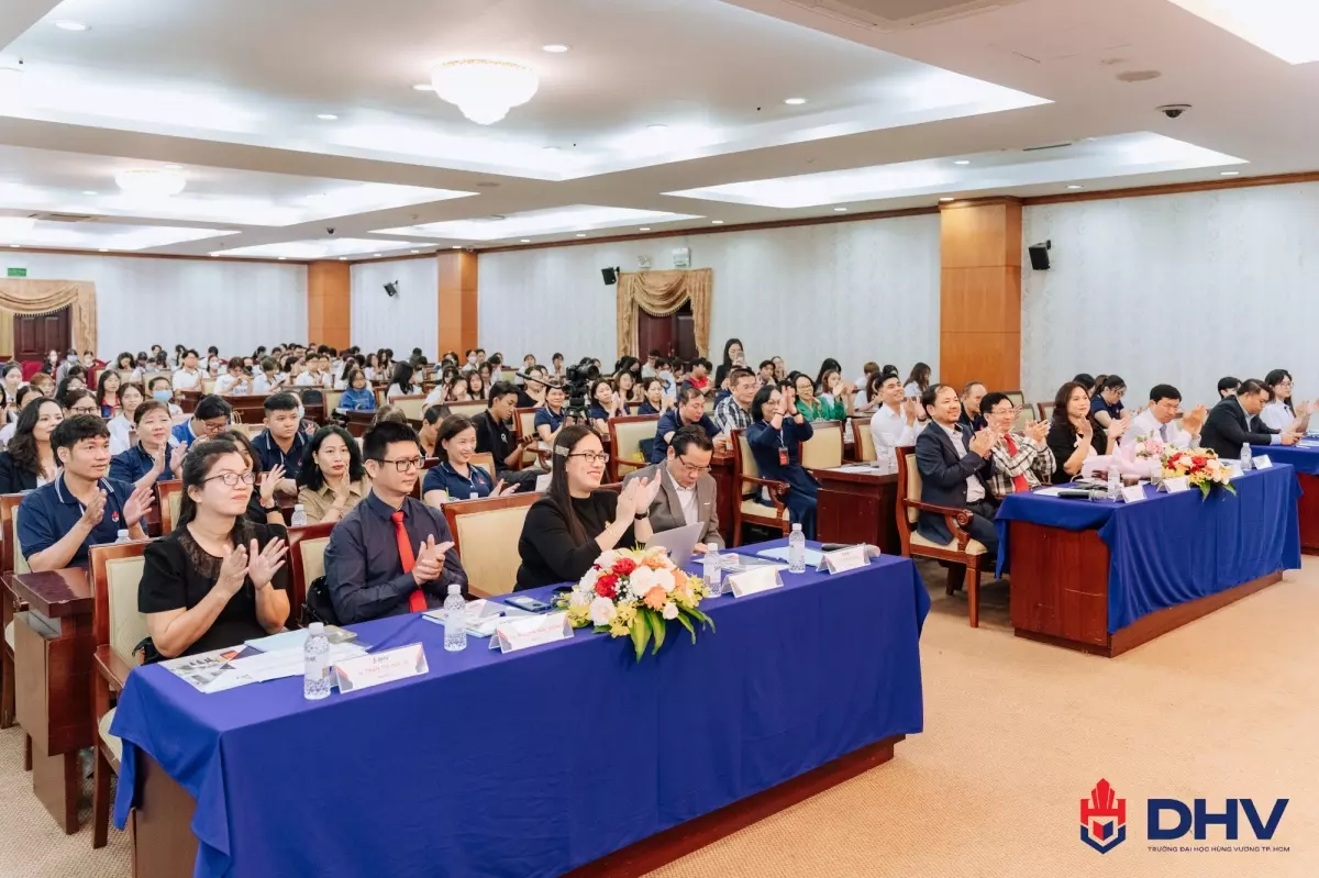 DHV - Trường Đại Học Hùng Vương TPHCM