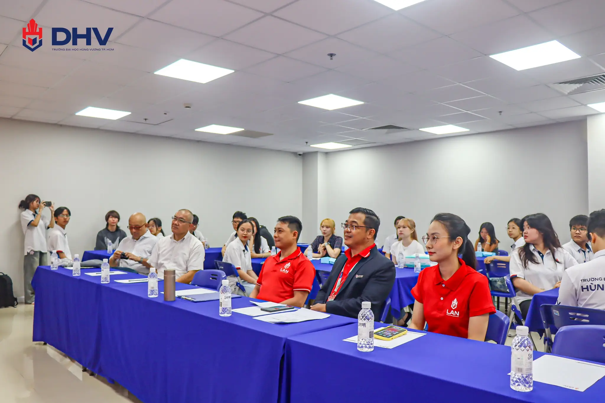 DHV - Trường Đại Học Hùng Vương TPHCM