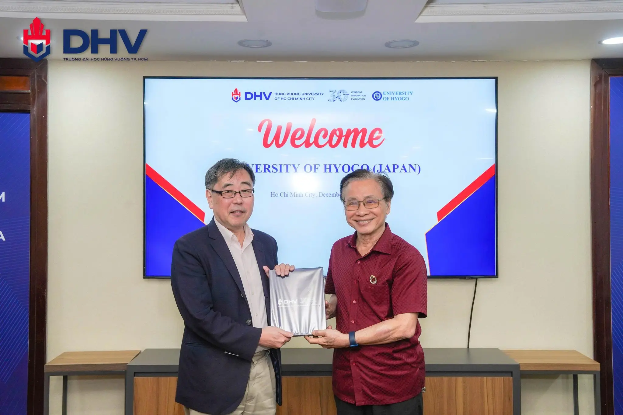 DHV - Trường Đại Học Hùng Vương TPHCM