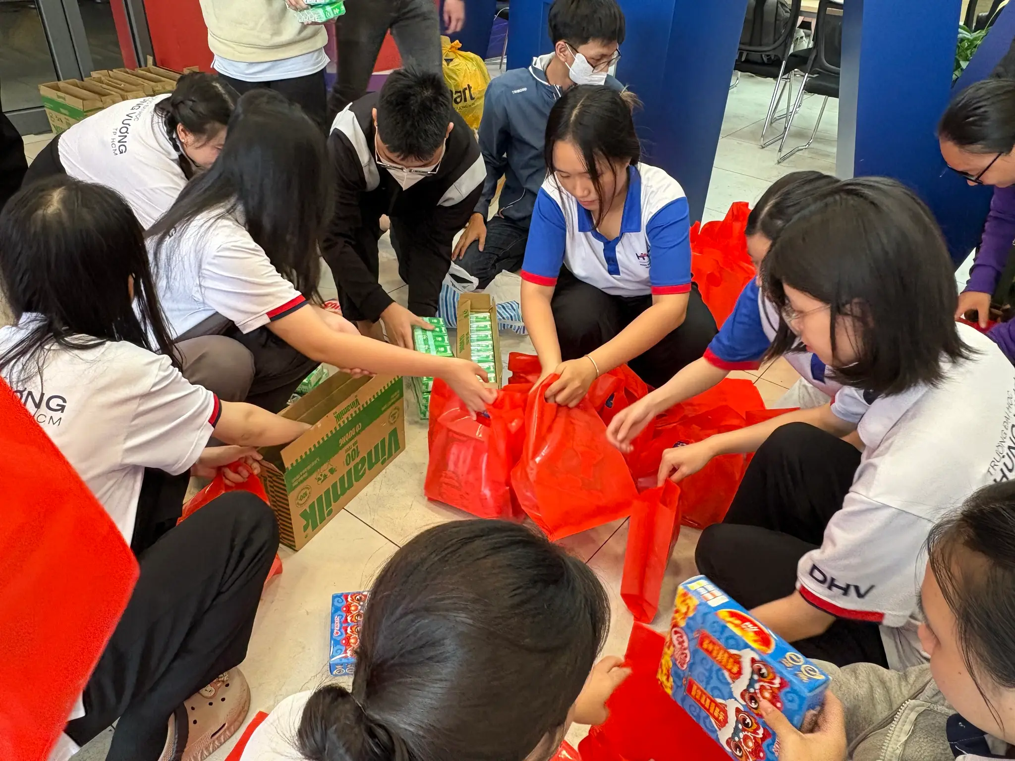 DHV - Trường Đại Học Hùng Vương TPHCM