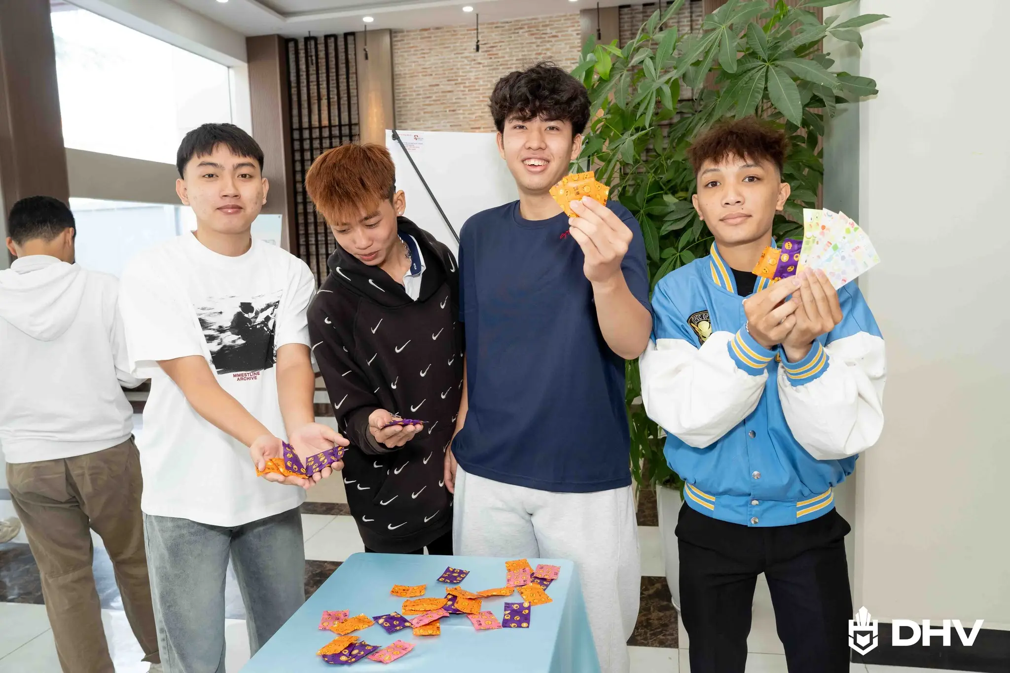 DHV - Trường Đại Học Hùng Vương TPHCM