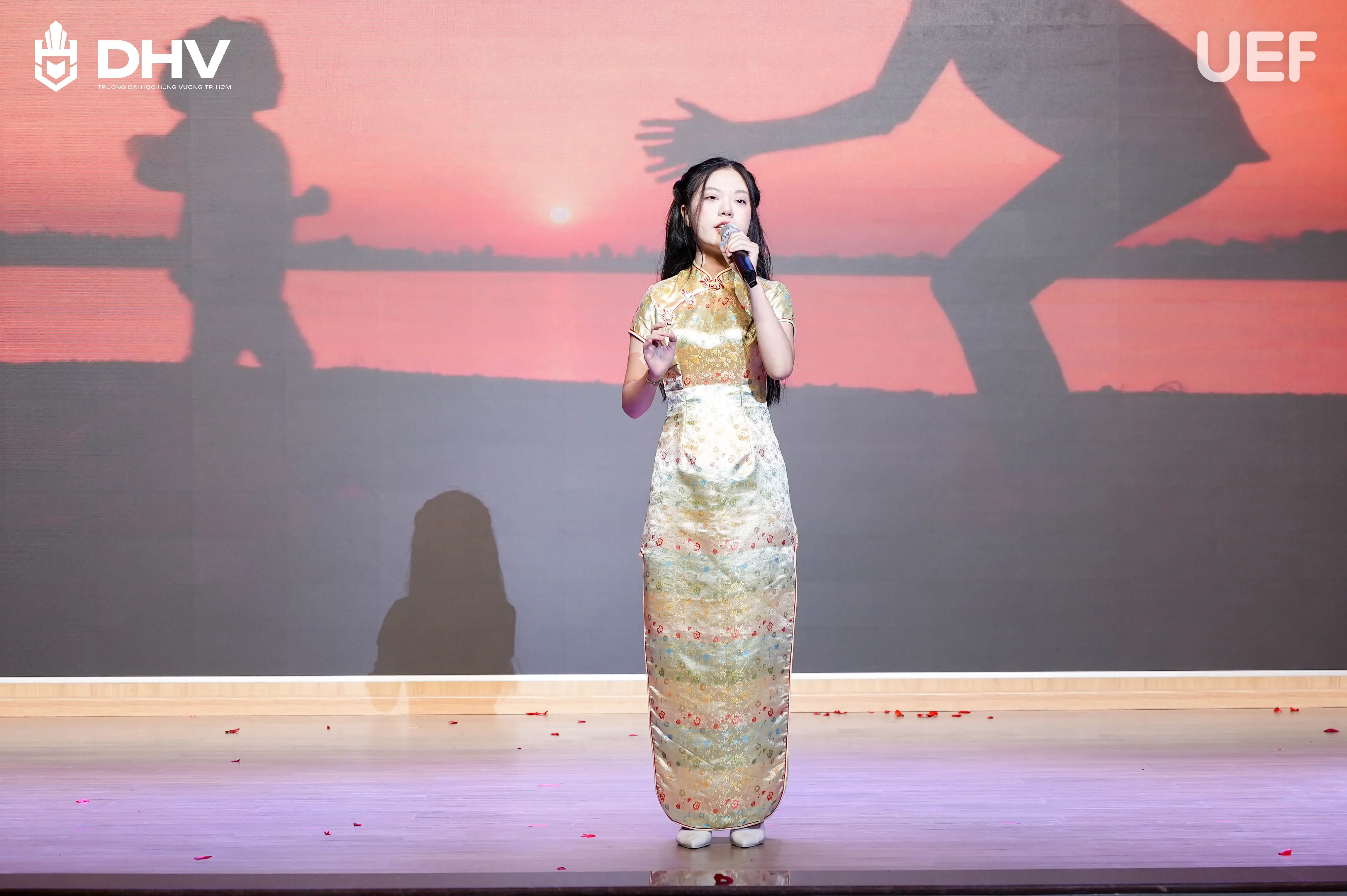 DHV - Trường Đại Học Hùng Vương TPHCM