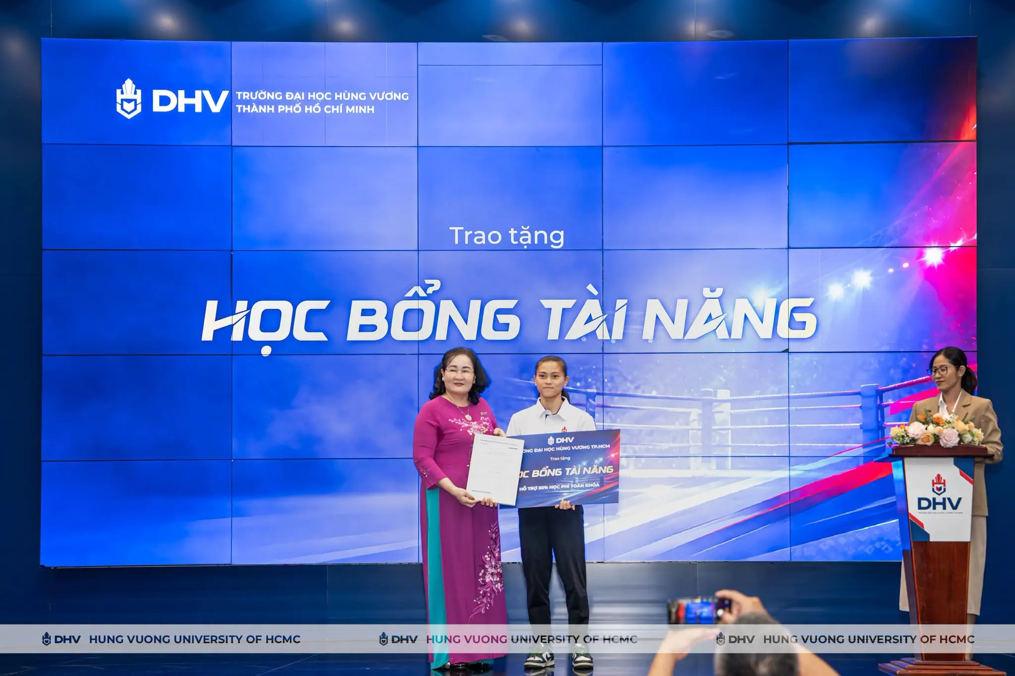 DHV - Trường Đại Học Hùng Vương TPHCM