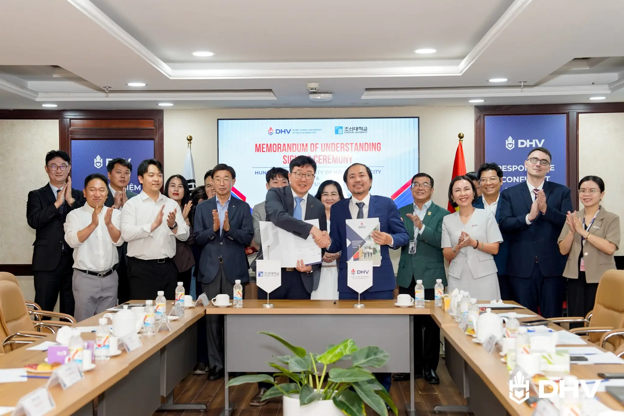 DHV - Trường Đại Học Hùng Vương TPHCM