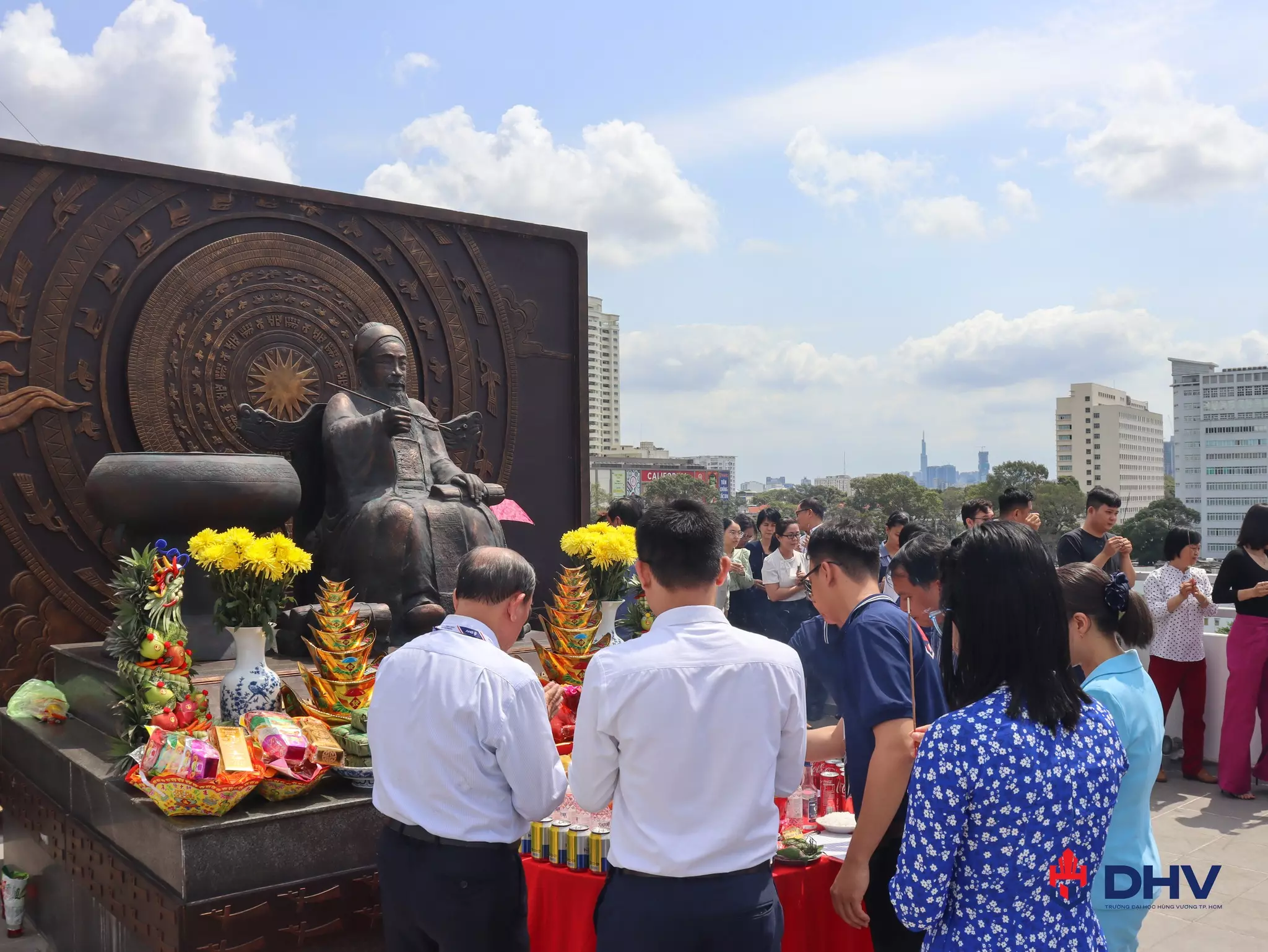 DHV - Trường Đại Học Hùng Vương TPHCM