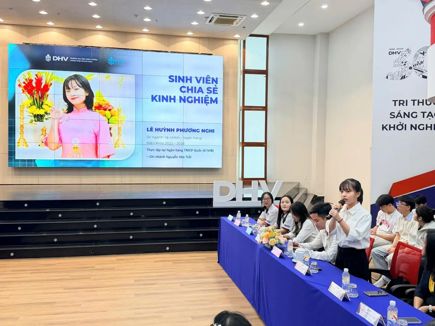 DHV - Trường Đại Học Hùng Vương TPHCM