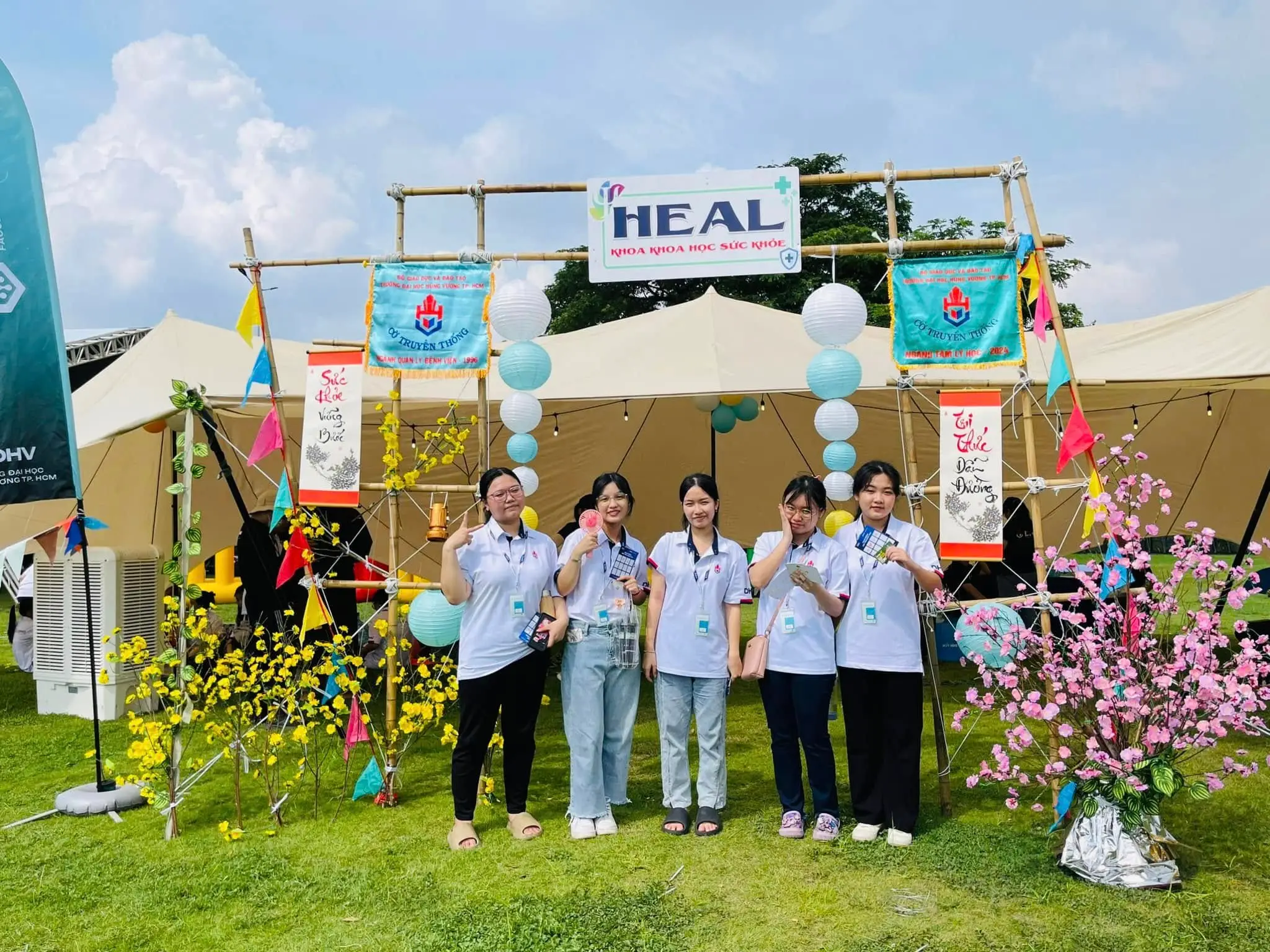 DHV - Trường Đại Học Hùng Vương TPHCM