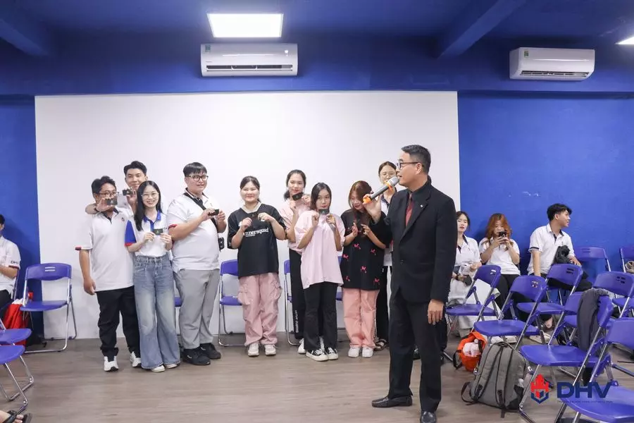 DHV - Trường Đại Học Hùng Vương TPHCM