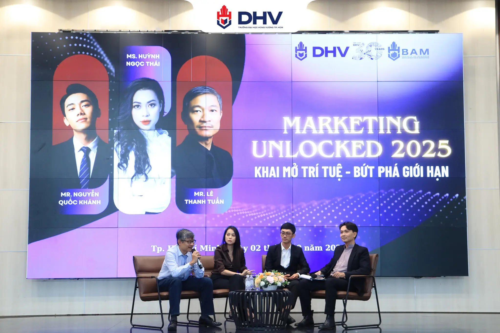 DHV - Trường Đại Học Hùng Vương TPHCM