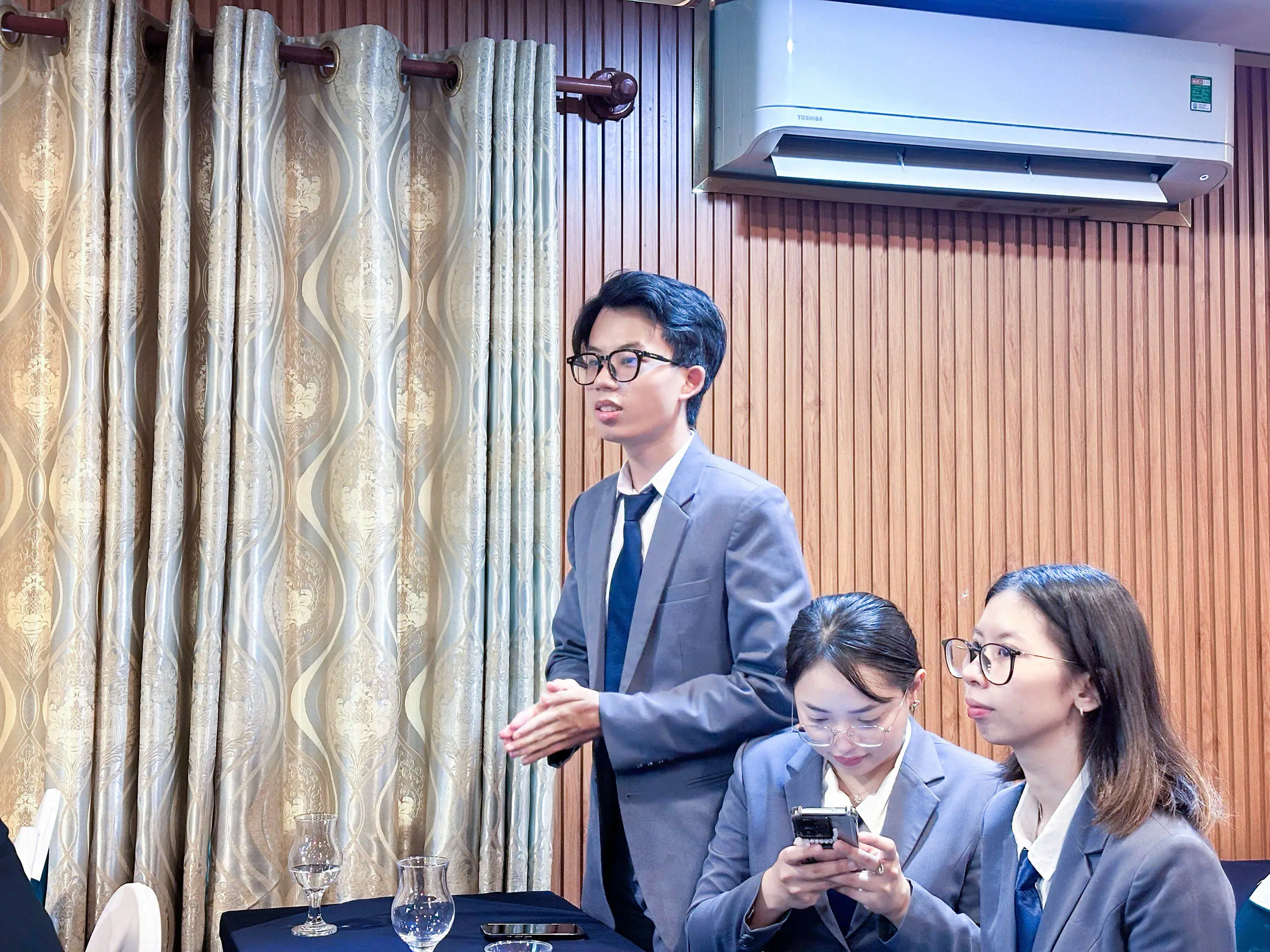 DHV - Trường Đại Học Hùng Vương TPHCM