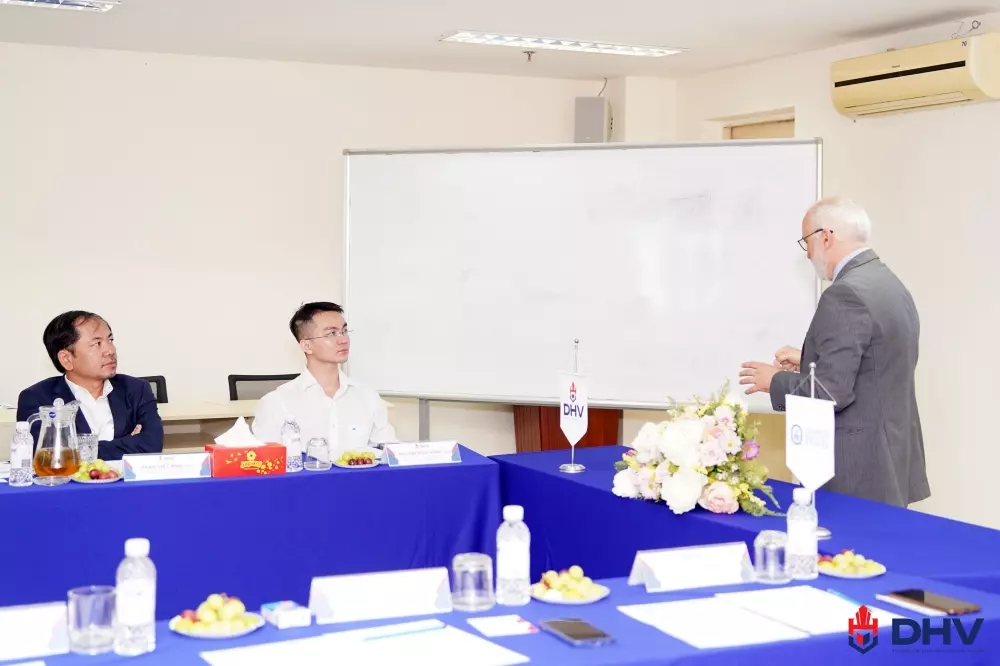 DHV - Trường Đại Học Hùng Vương TPHCM