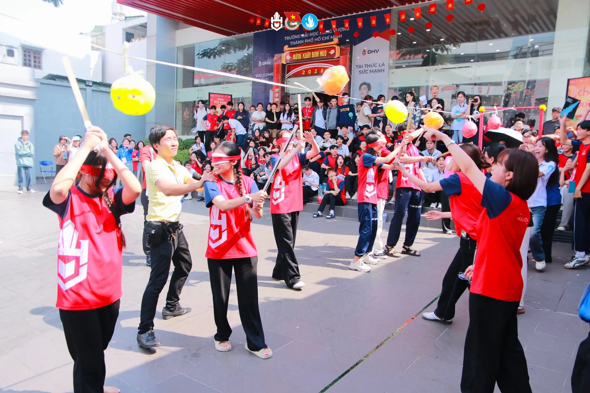 DHV - Trường Đại Học Hùng Vương TPHCM