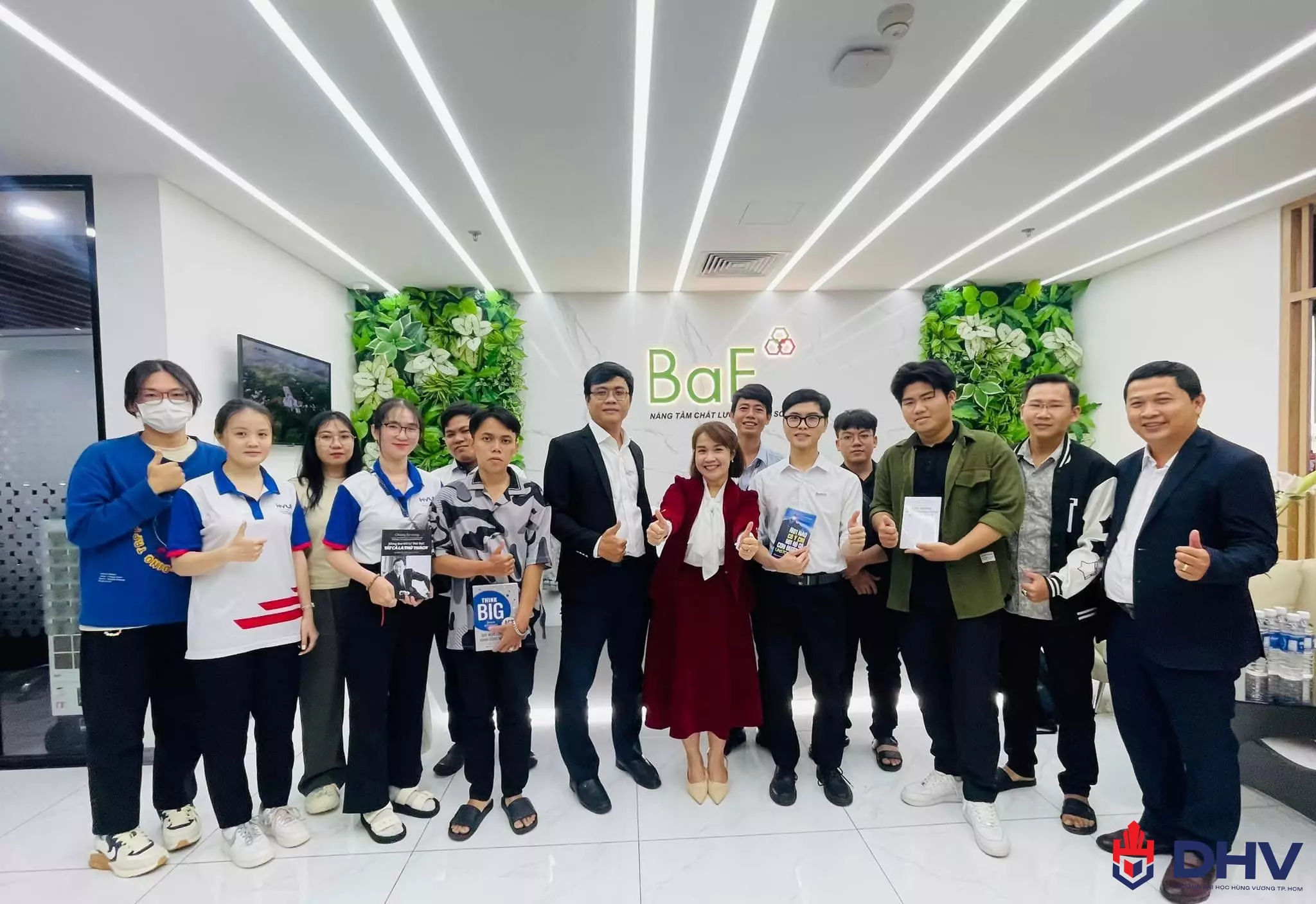 DHV - Trường Đại Học Hùng Vương TPHCM