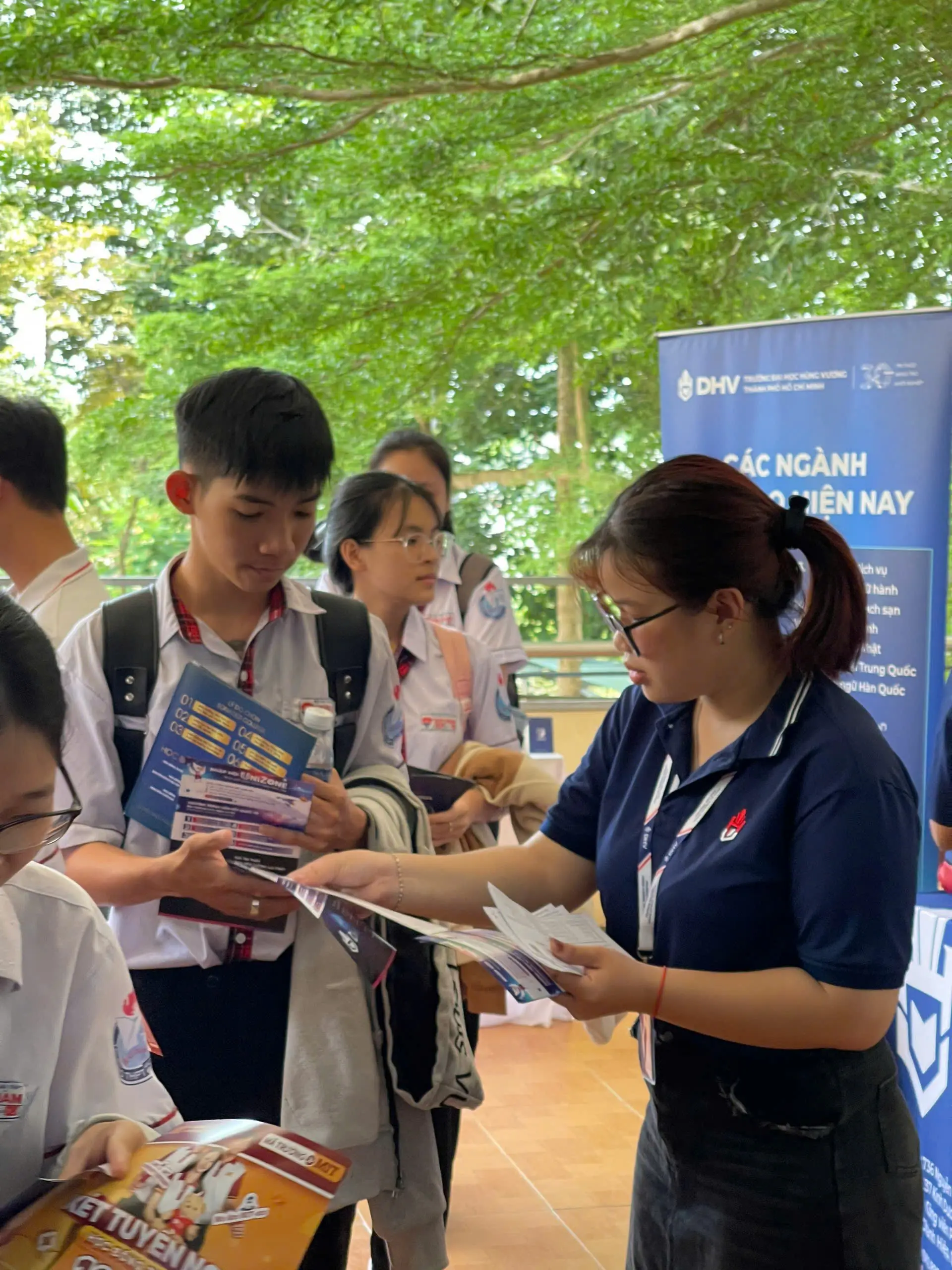 DHV - Trường Đại Học Hùng Vương TPHCM