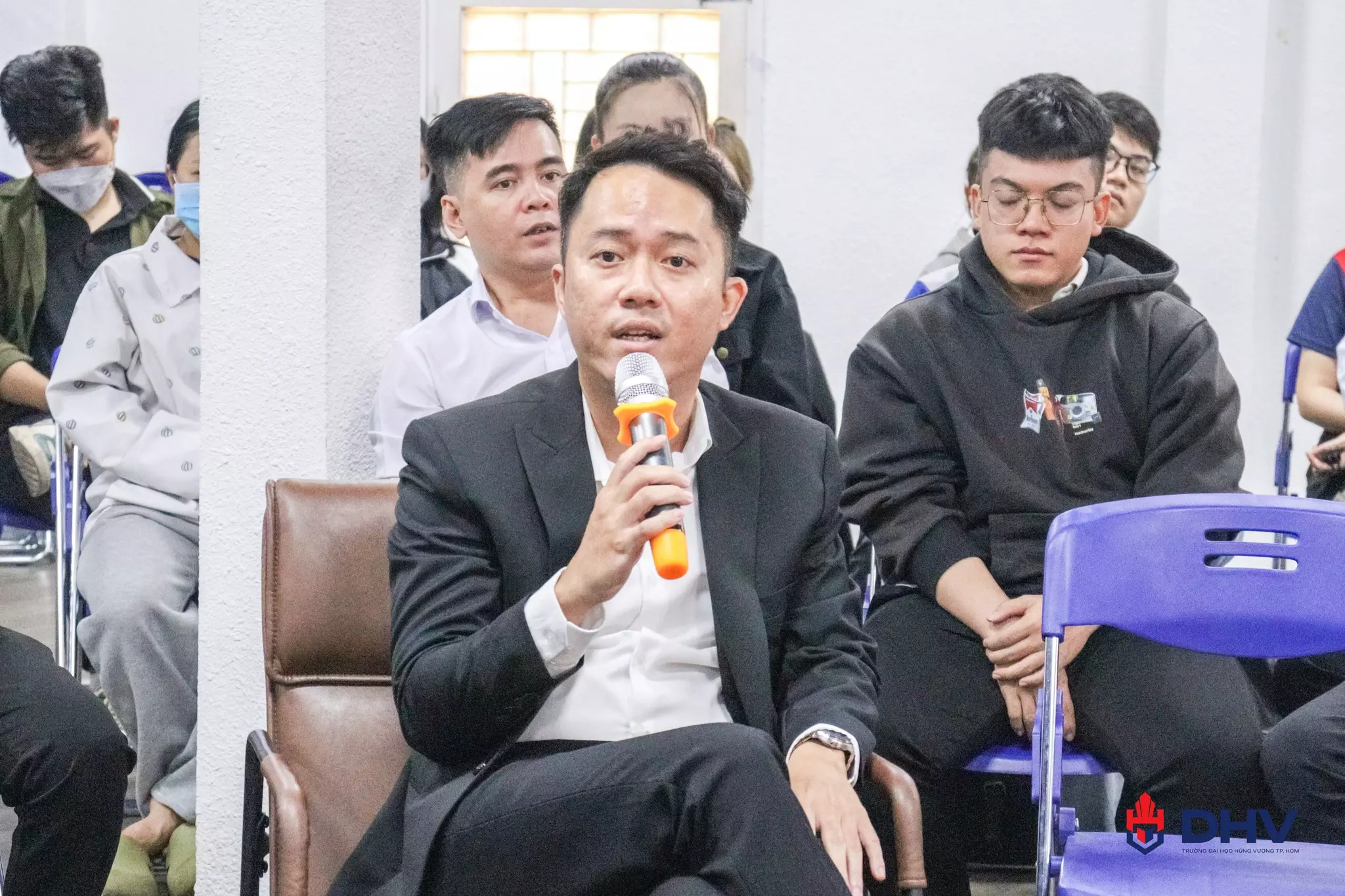DHV - Trường Đại Học Hùng Vương TPHCM