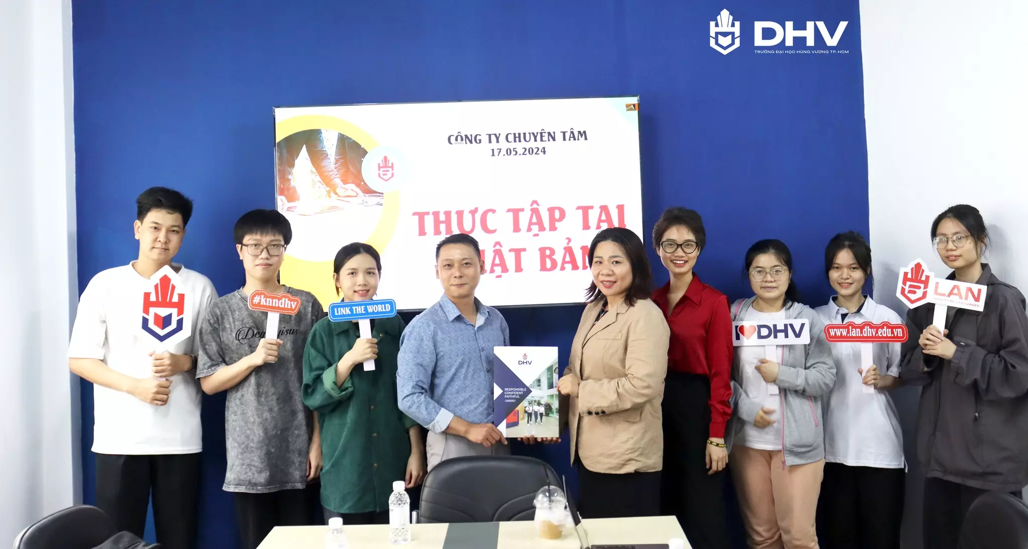 DHV - Trường Đại Học Hùng Vương TPHCM