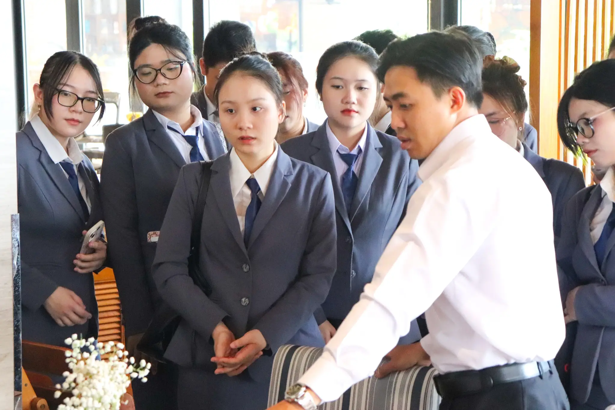 DHV - Trường Đại Học Hùng Vương TPHCM