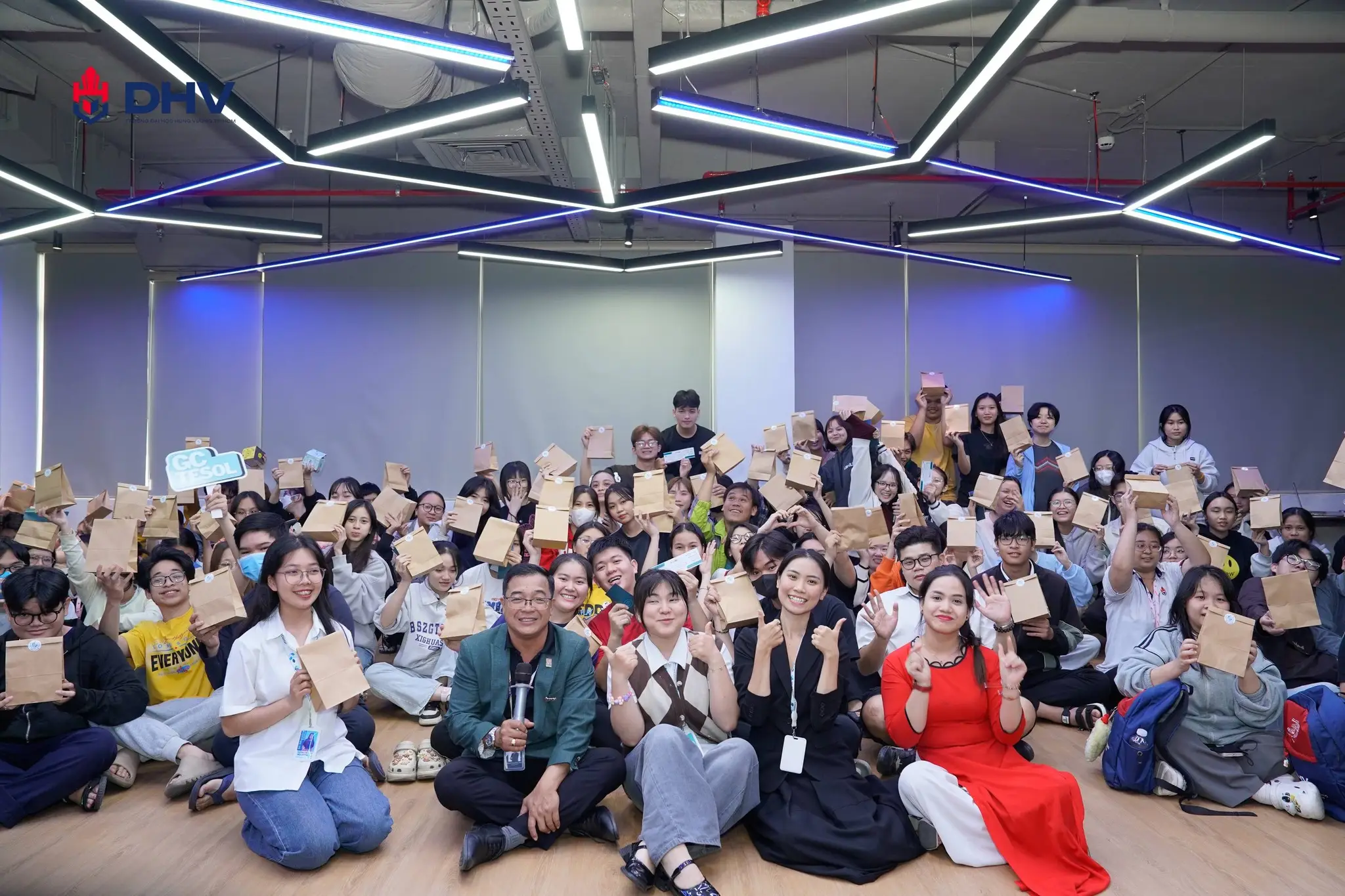 DHV - Trường Đại Học Hùng Vương TPHCM