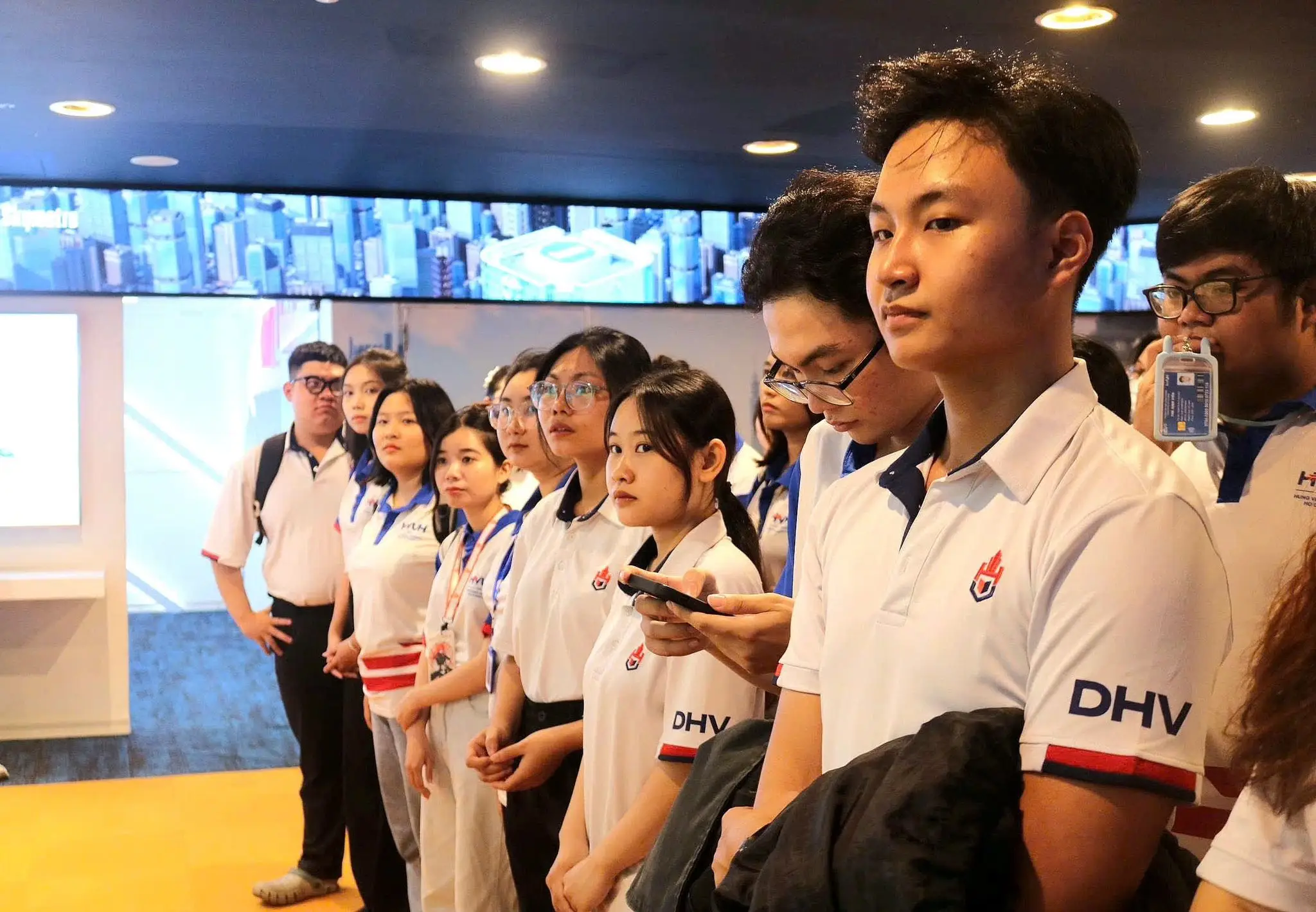 DHV - Trường Đại Học Hùng Vương TPHCM