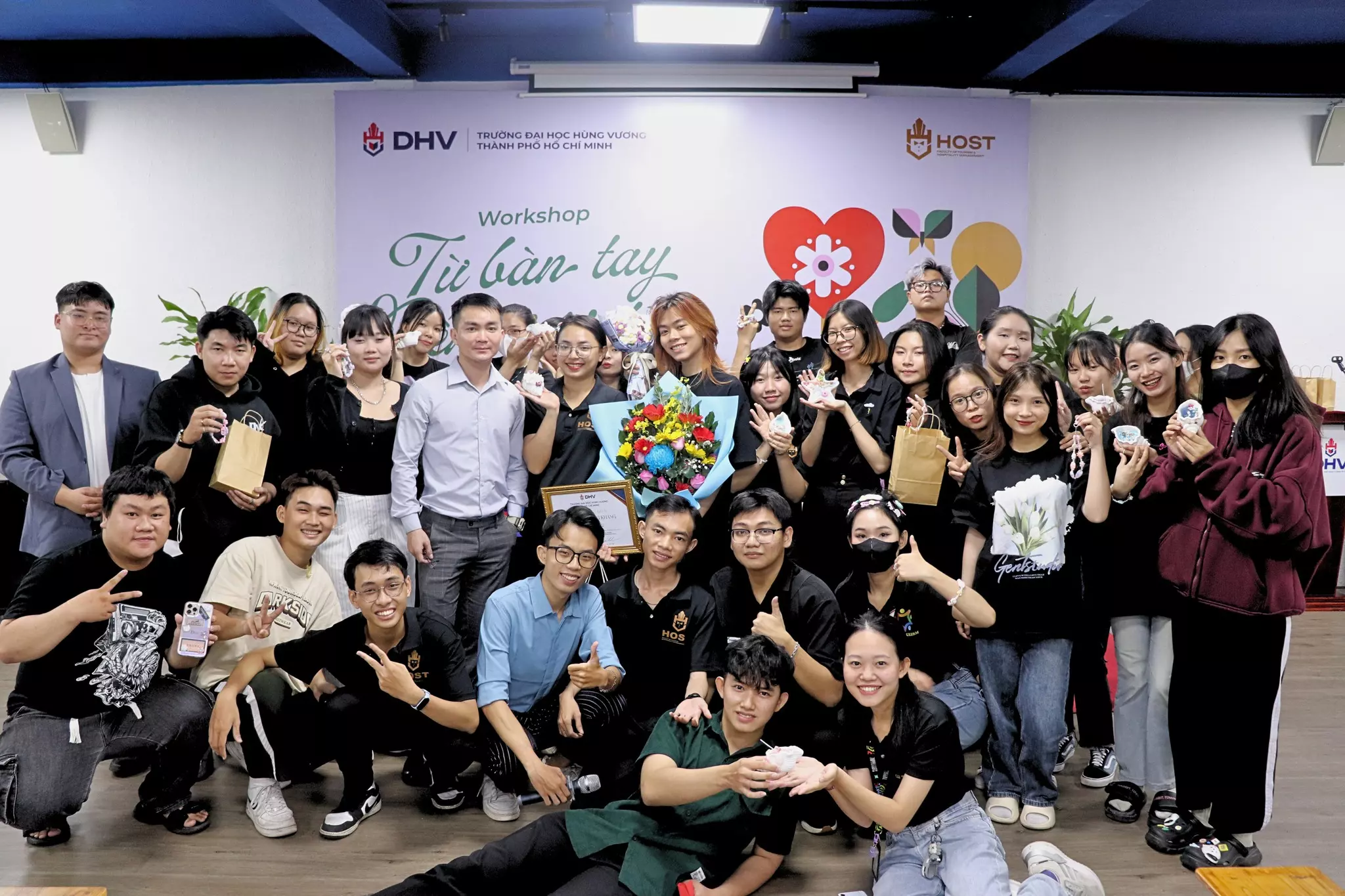 DHV - Trường Đại Học Hùng Vương TPHCM