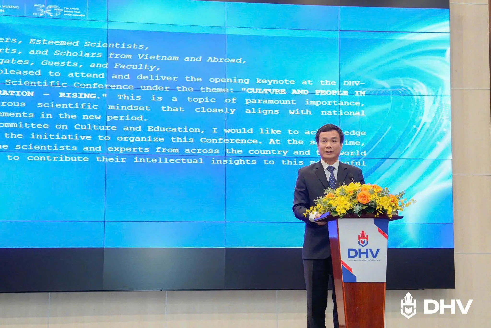 DHV - Trường Đại Học Hùng Vương TPHCM