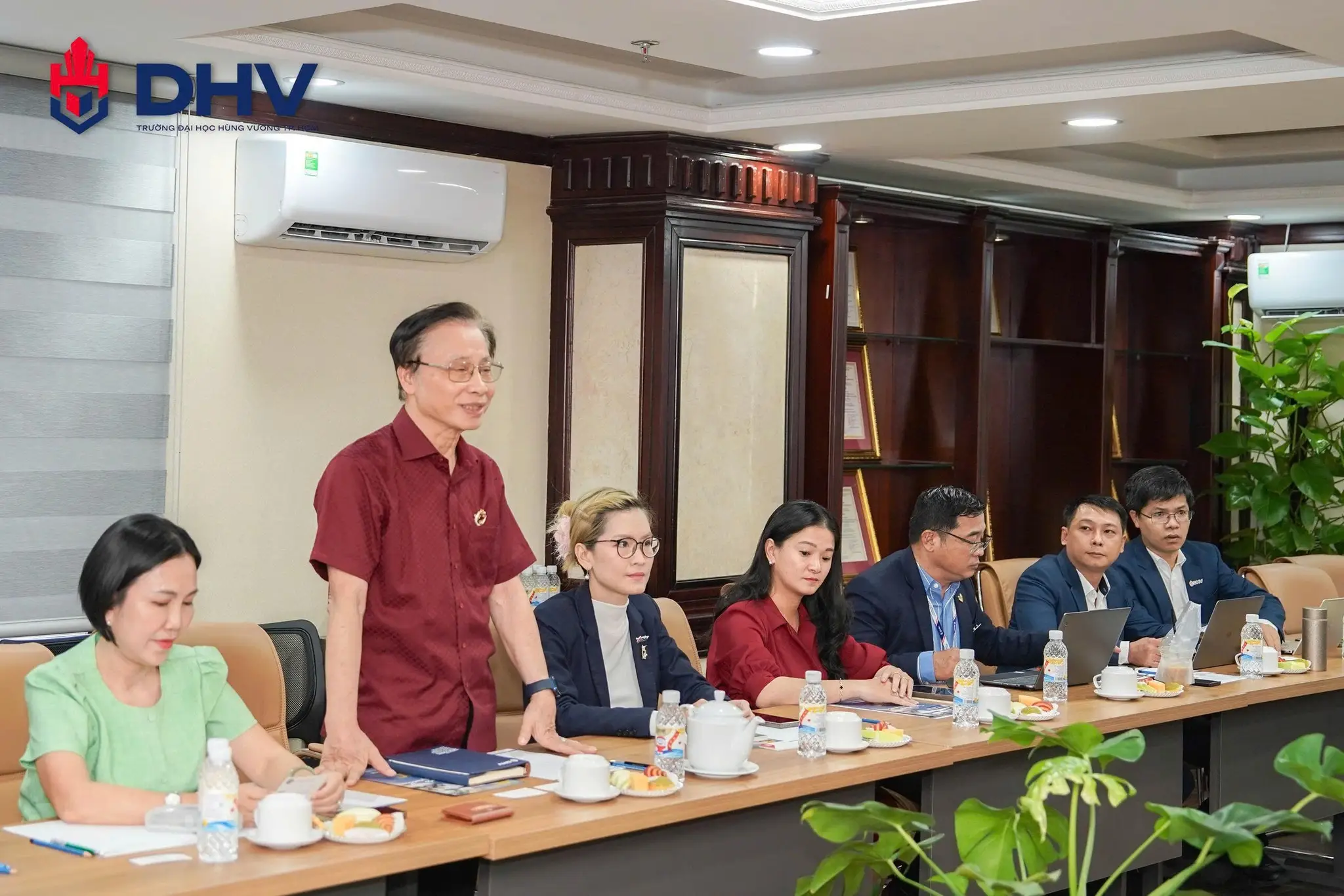 DHV - Trường Đại Học Hùng Vương TPHCM