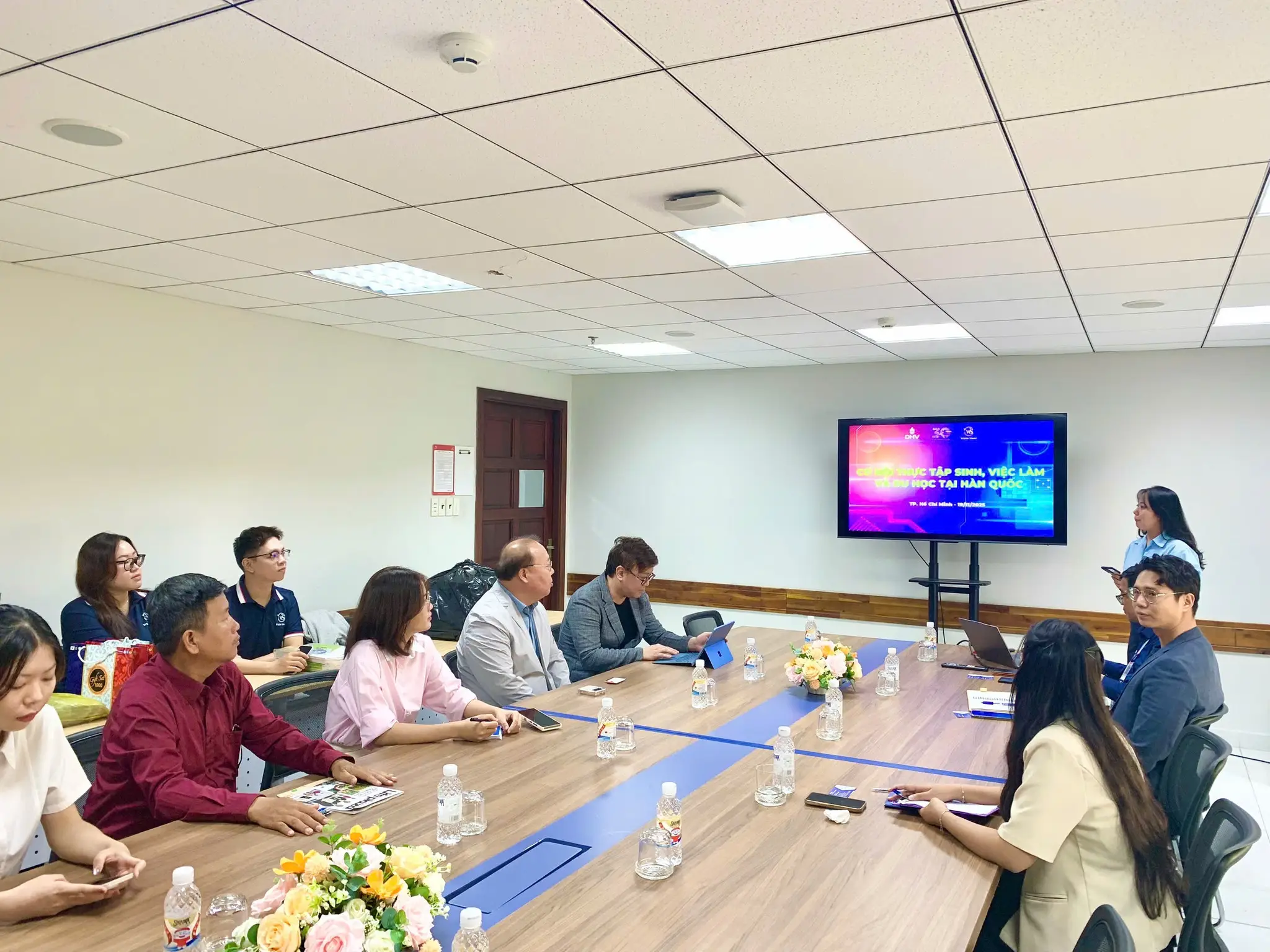 DHV - Trường Đại Học Hùng Vương TPHCM