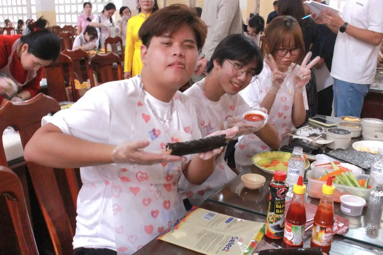 DHV - Trường Đại Học Hùng Vương TPHCM