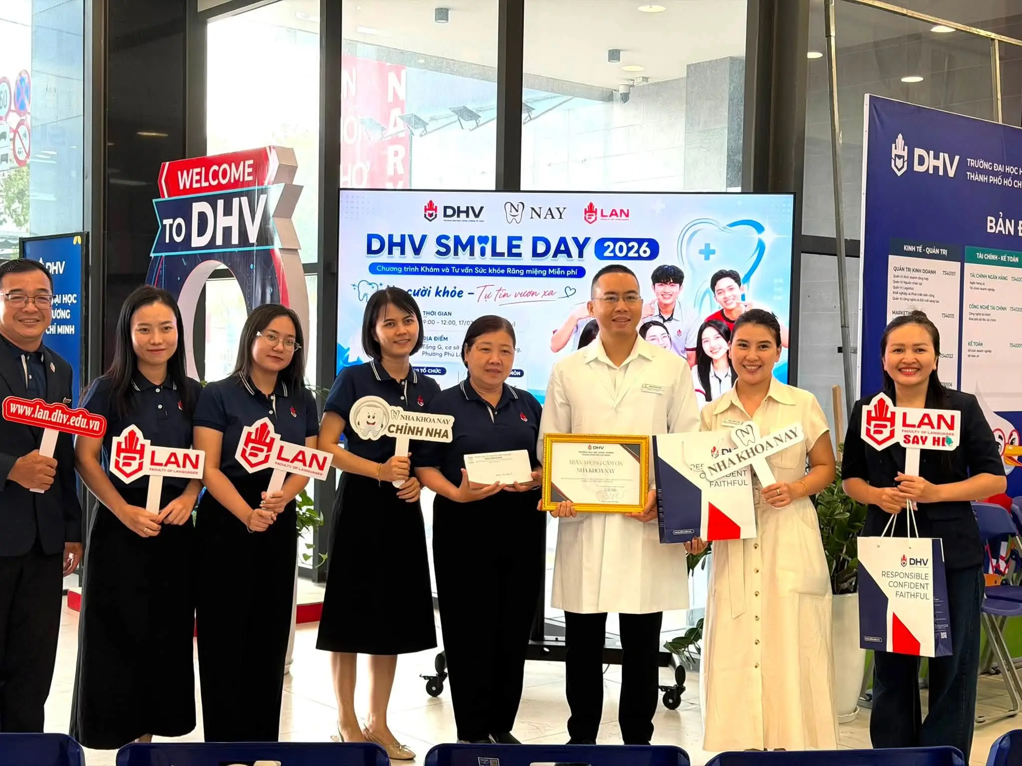 DHV - Trường Đại Học Hùng Vương TPHCM