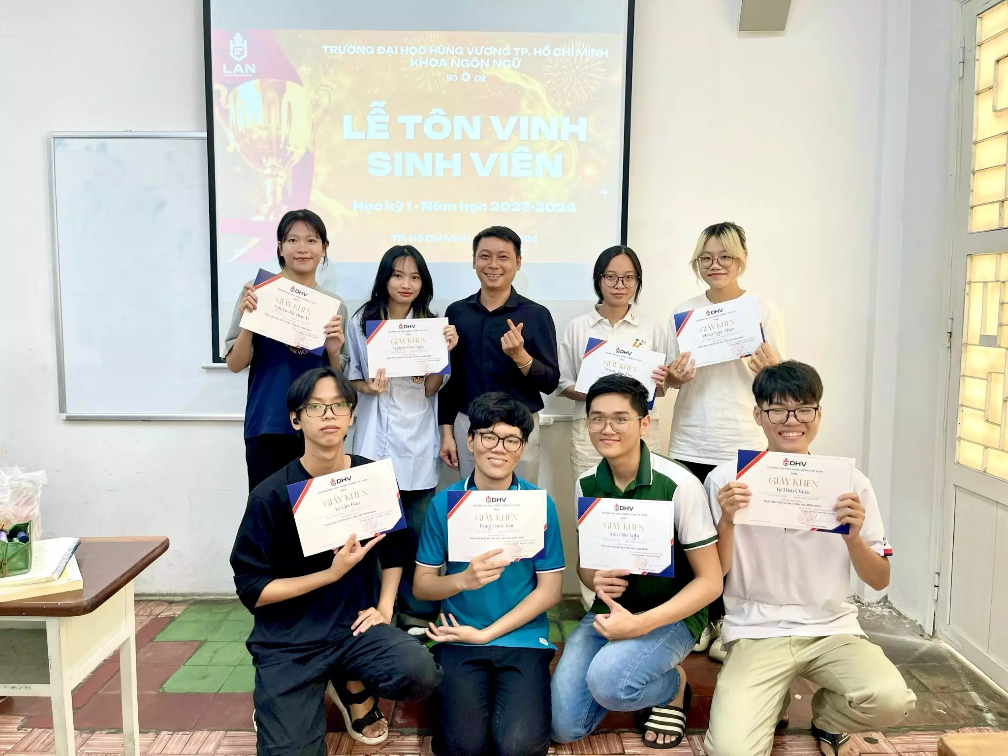 DHV - Trường Đại Học Hùng Vương TPHCM