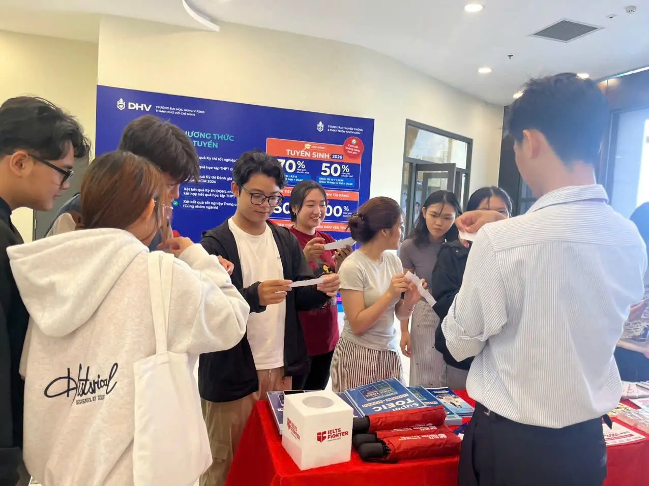 DHV - Trường Đại Học Hùng Vương TPHCM