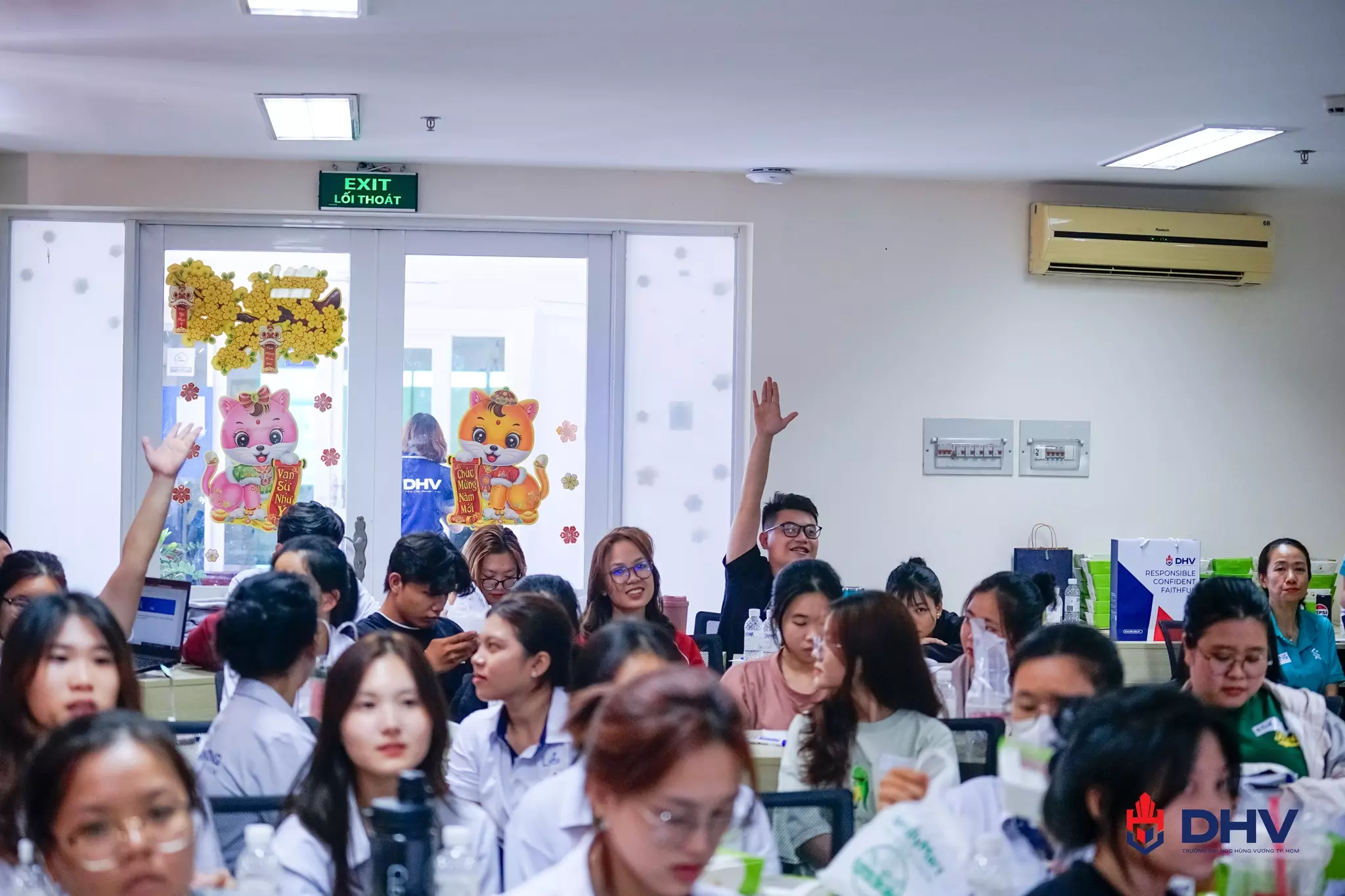 DHV - Trường Đại Học Hùng Vương TPHCM