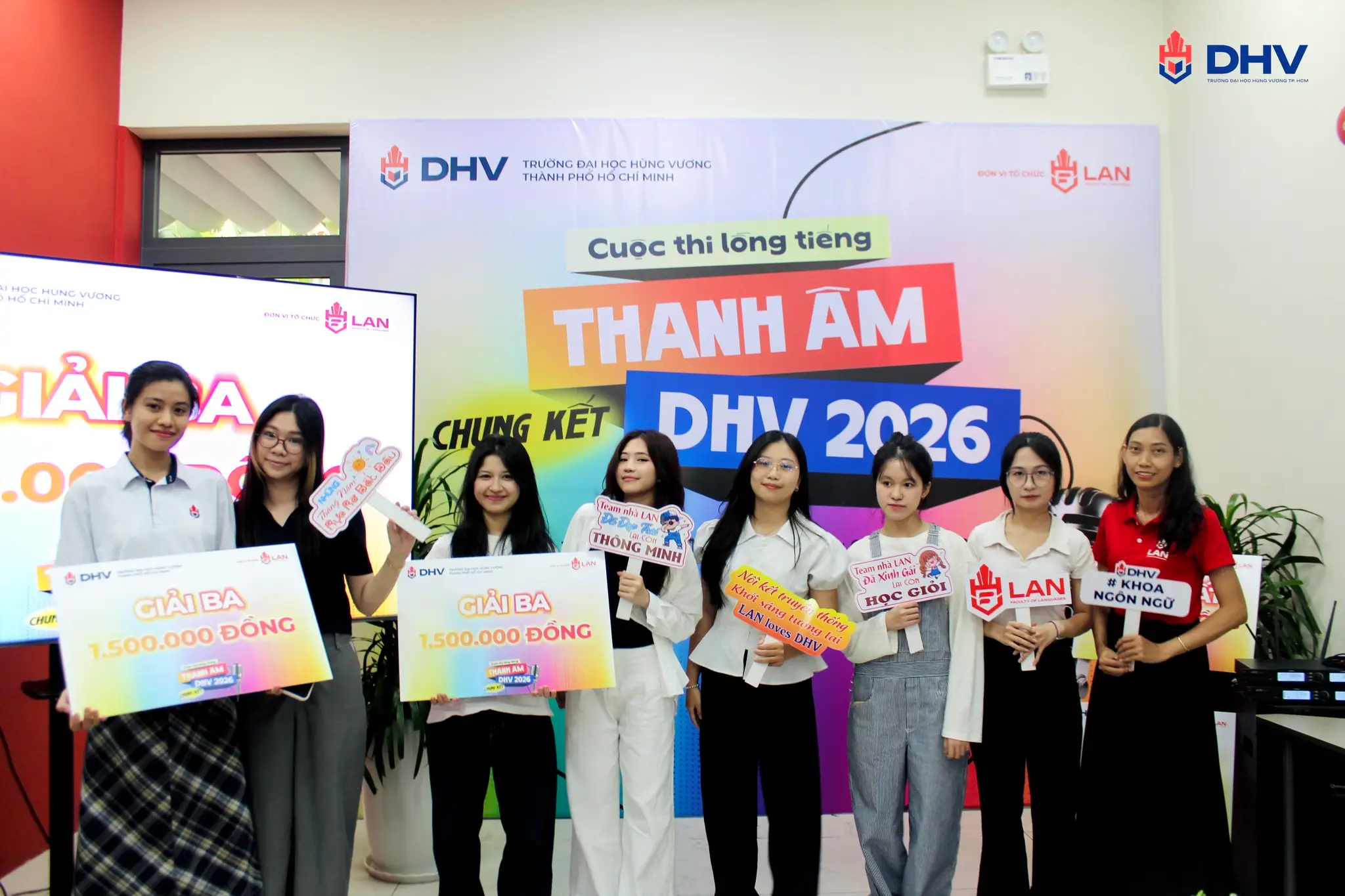 DHV - Trường Đại Học Hùng Vương TPHCM