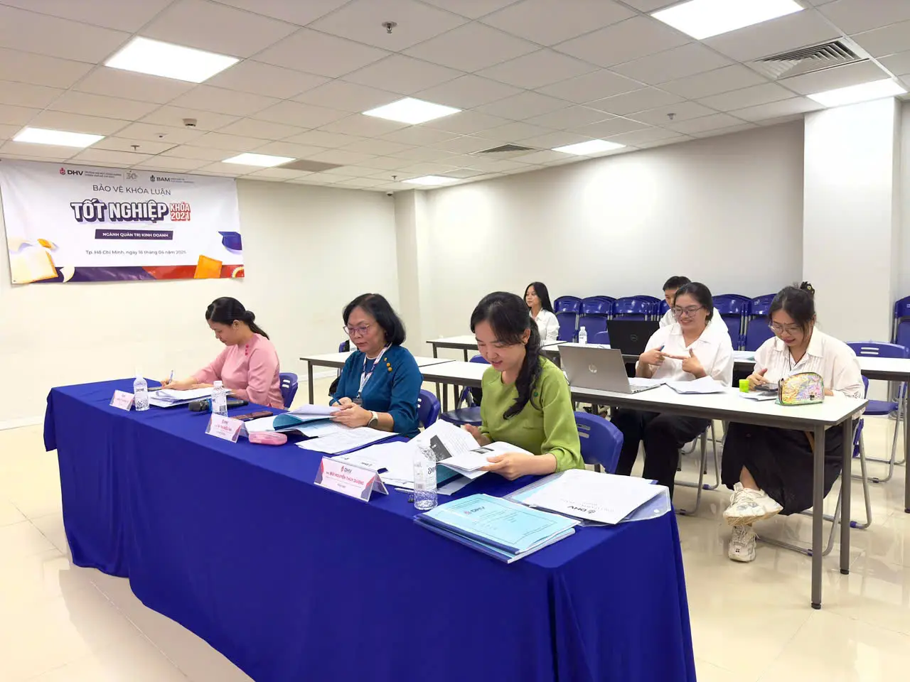 DHV - Trường Đại Học Hùng Vương TPHCM