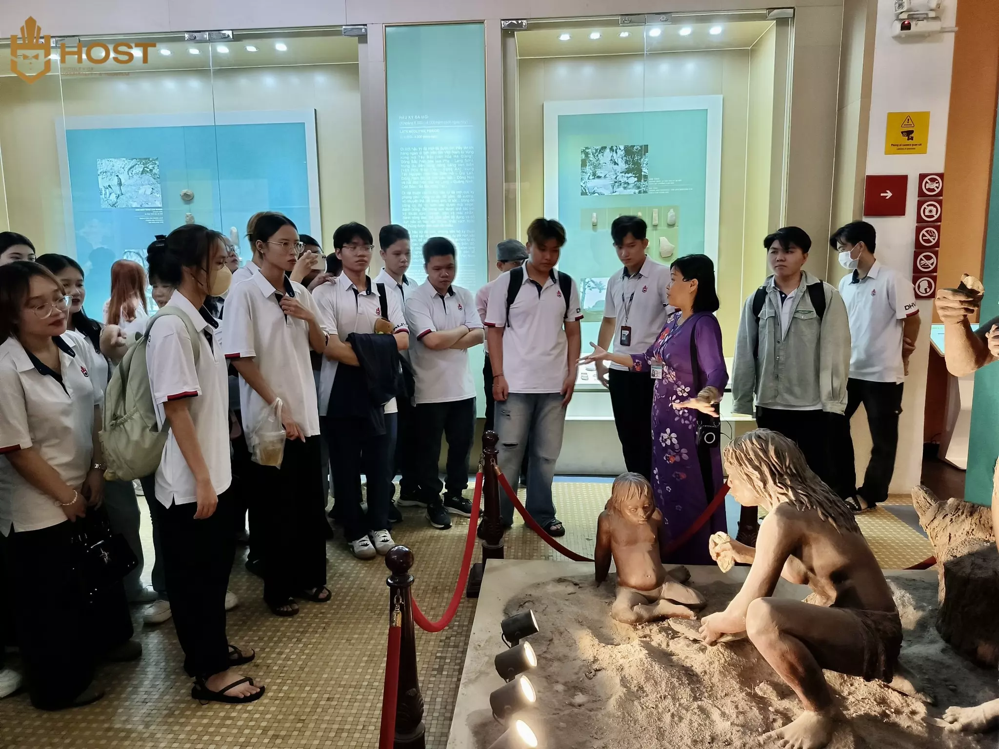 DHV - Trường Đại Học Hùng Vương TPHCM