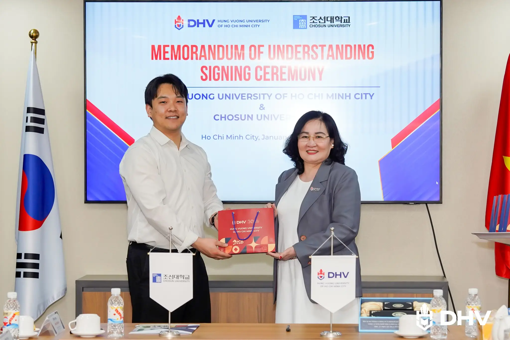 DHV - Trường Đại Học Hùng Vương TPHCM