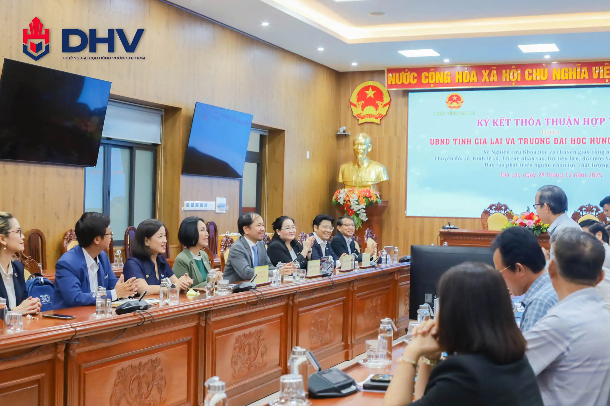 DHV - Trường Đại Học Hùng Vương TPHCM