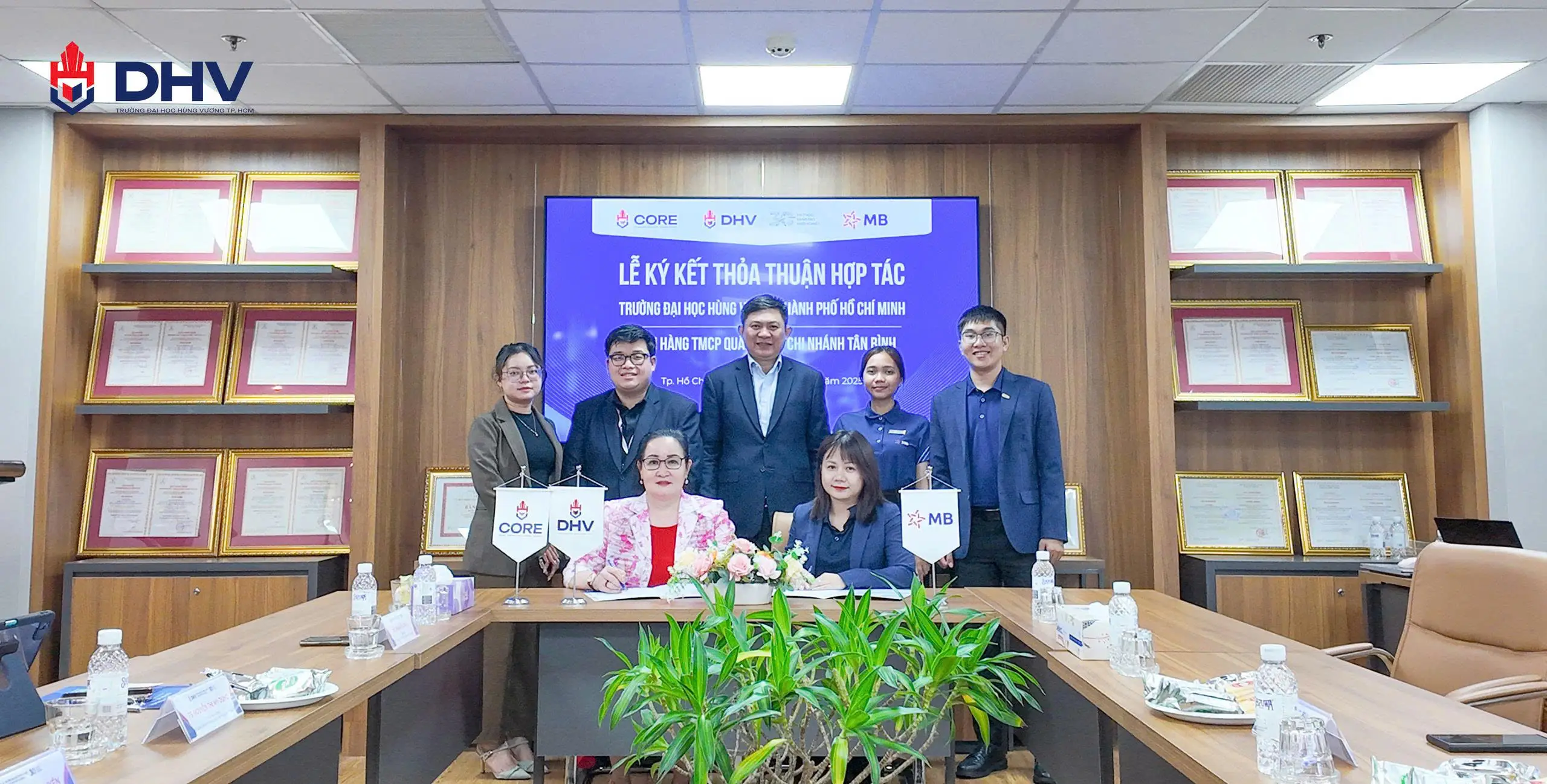 DHV - Trường Đại Học Hùng Vương TPHCM