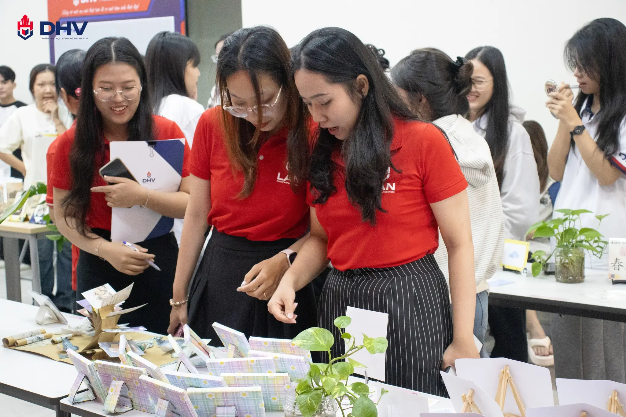 DHV - Trường Đại Học Hùng Vương TPHCM